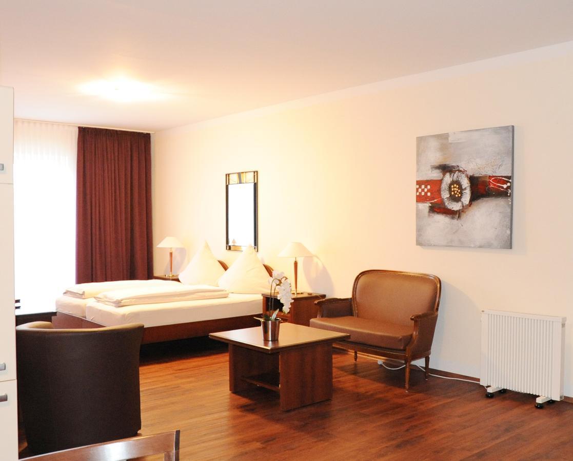 Aparthotel Scheuer ヒュルト エクステリア 写真